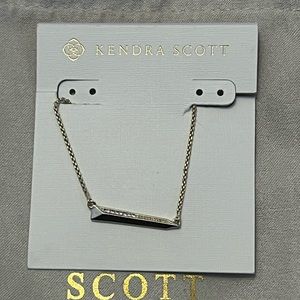 Kendra Scott Elliot Necklace